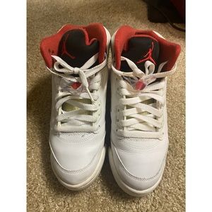 AIR JORDAN 5 RETRO GS 'FIRE RED BLACK TONGUE' 2013